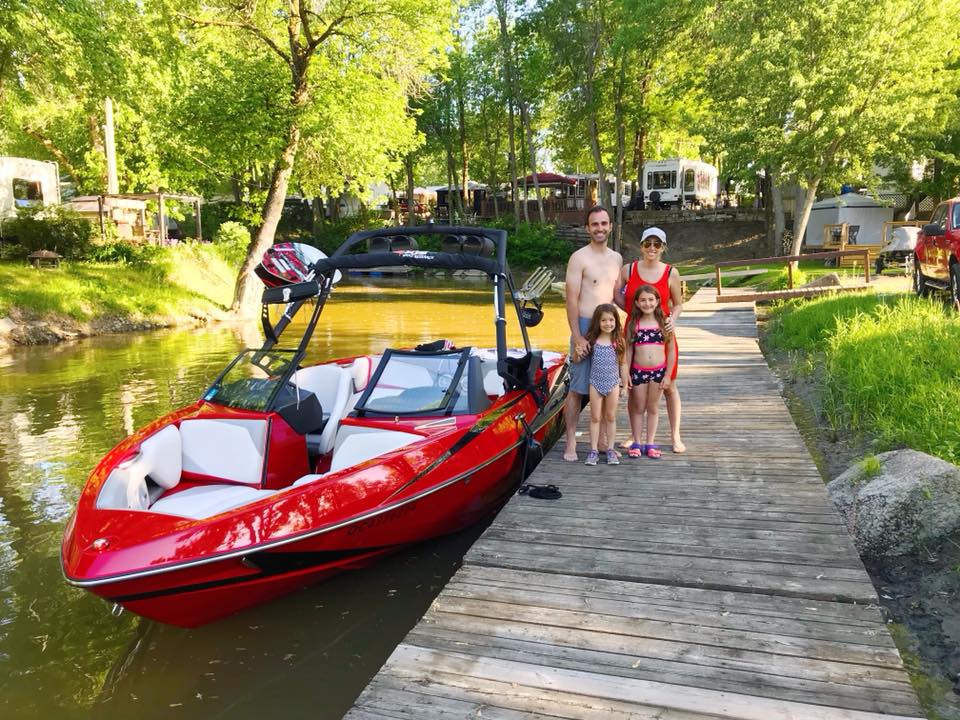 ON TESTE LE NOUVEAU BATEAU À PAPA